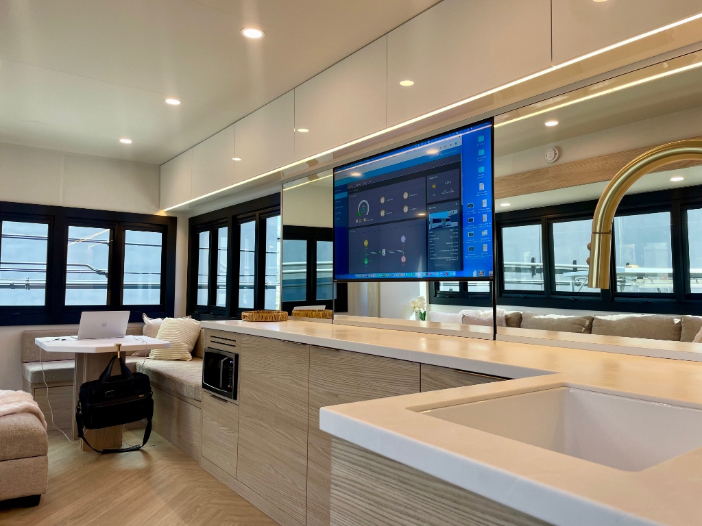 1 Room Talent interior view 2